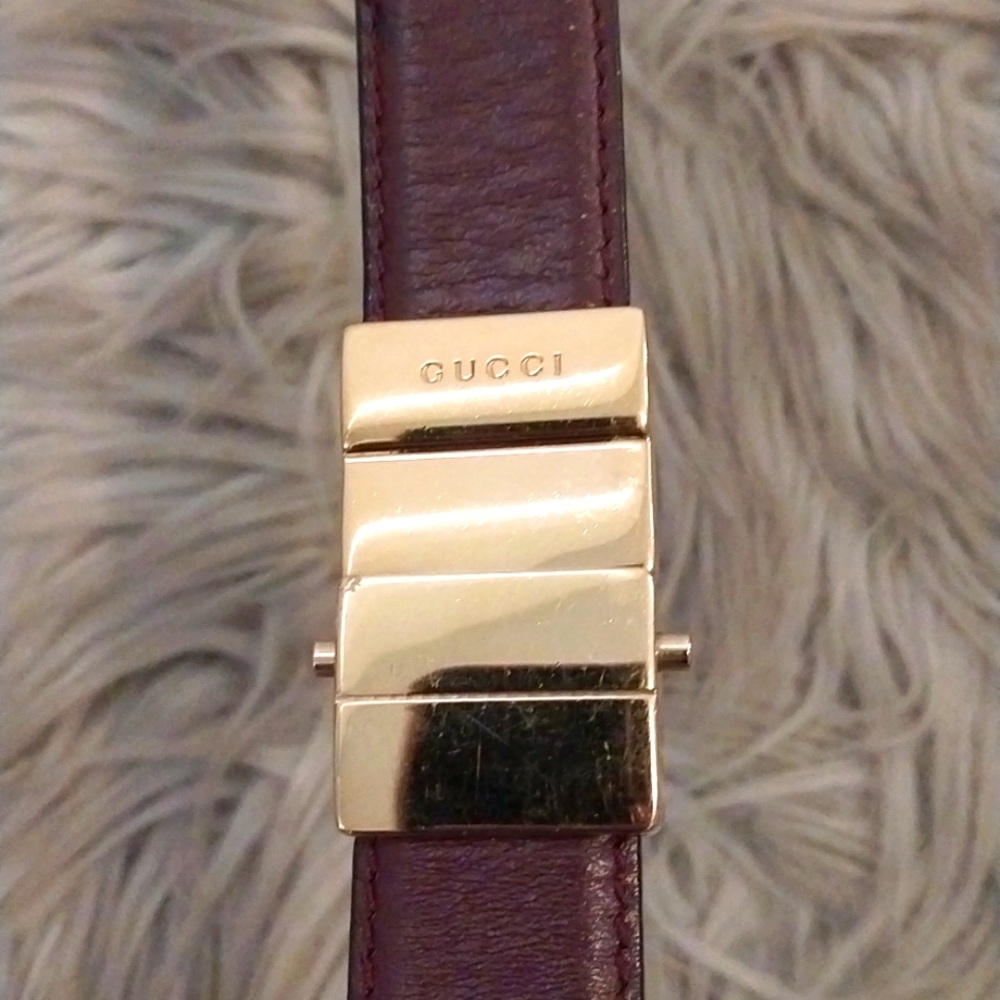 Authentic gucci belt sz small